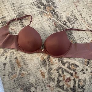 36B Victoria’s Secret push up bra